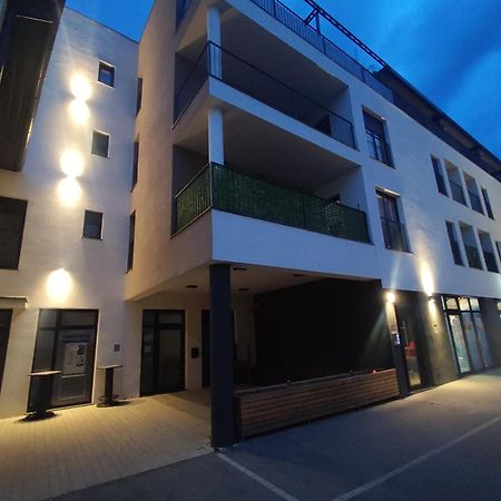 Apartman N&N โคปริฟนิซา ภายนอก รูปภาพ